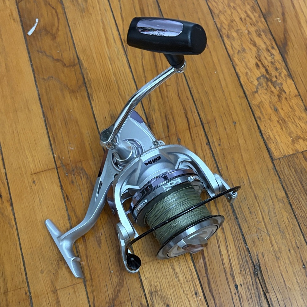 Silver Fishing Reel